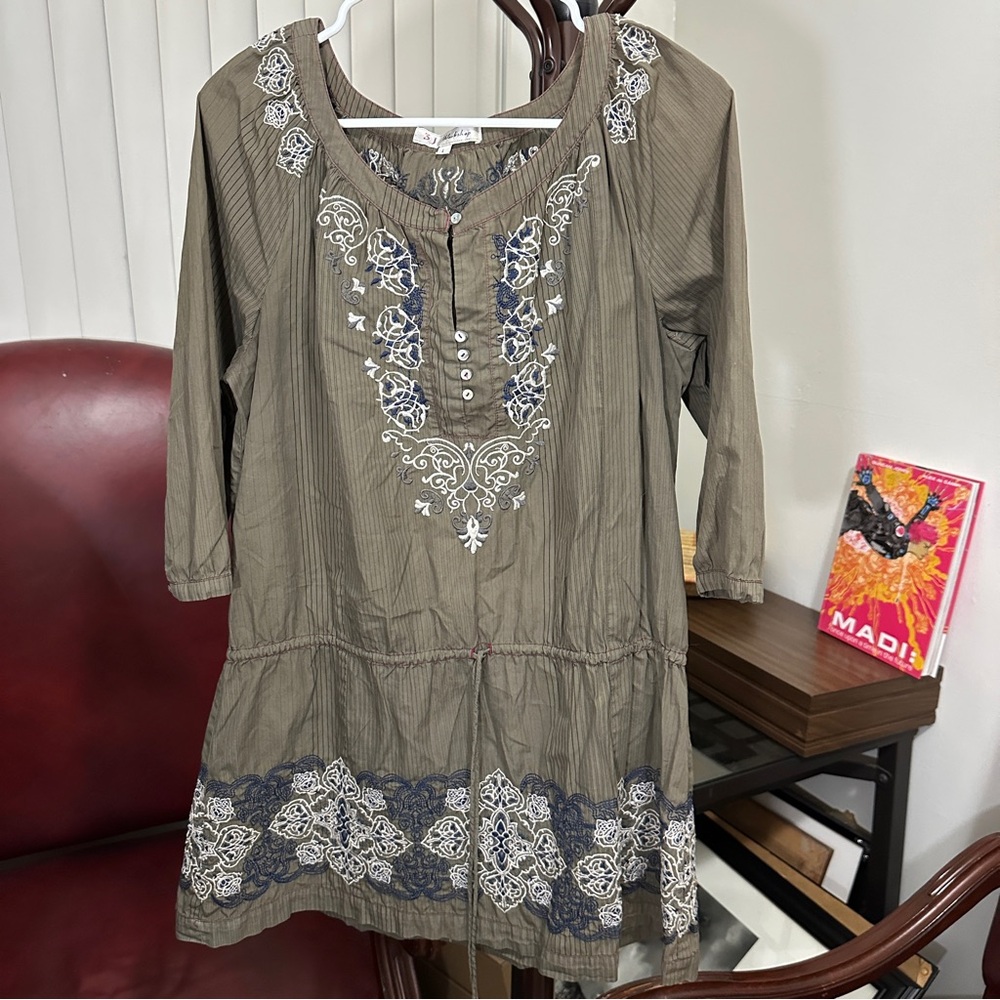 3J Workshop by Johnny Was Olive Embroidered Tunic Top L Boho Peasant Blouse